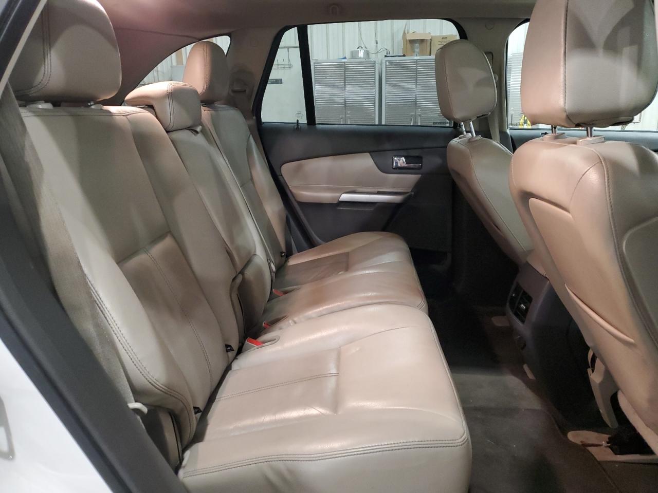 2013 Ford Edge - Image 11