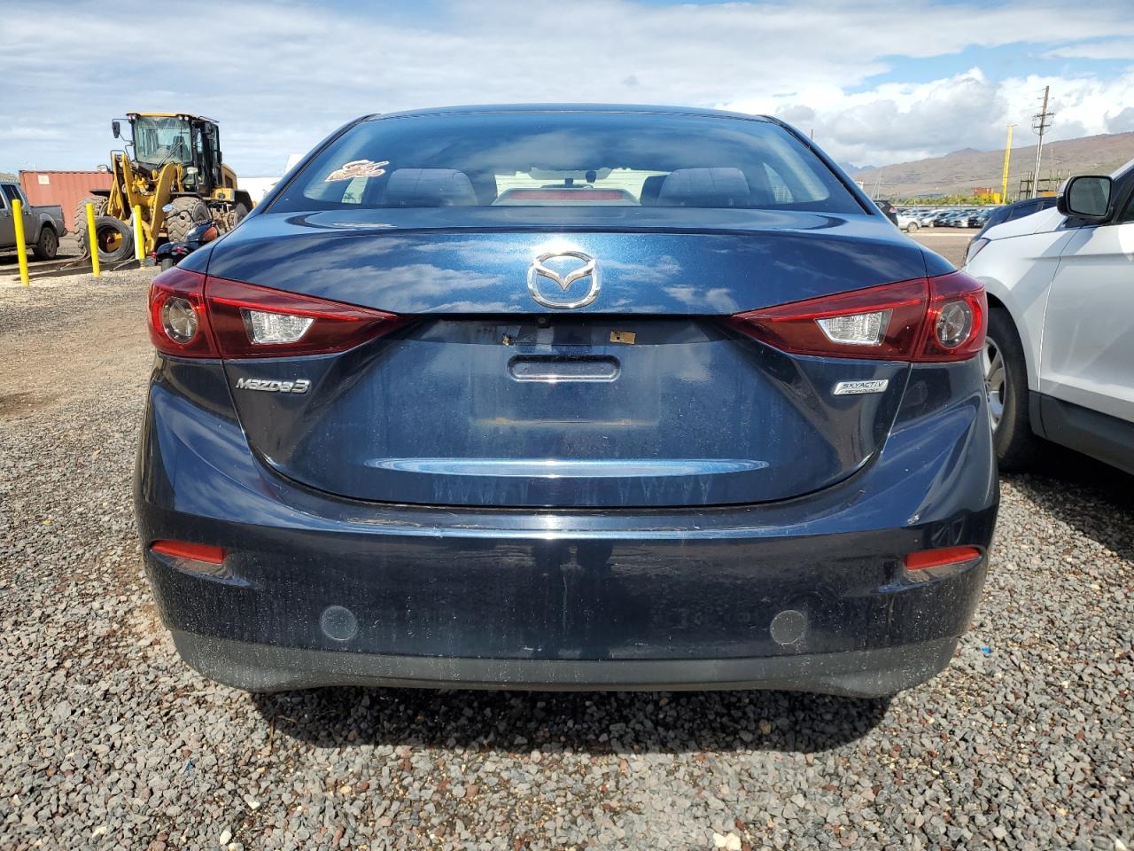 2017 Mazda 3 - Image 6
