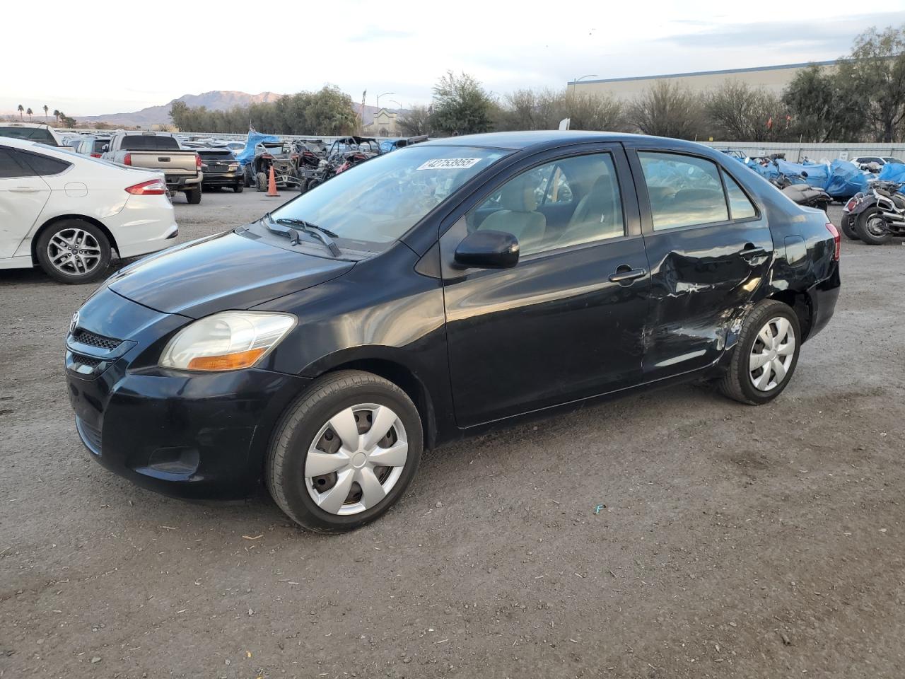 2007 Toyota Yaris - Image 1