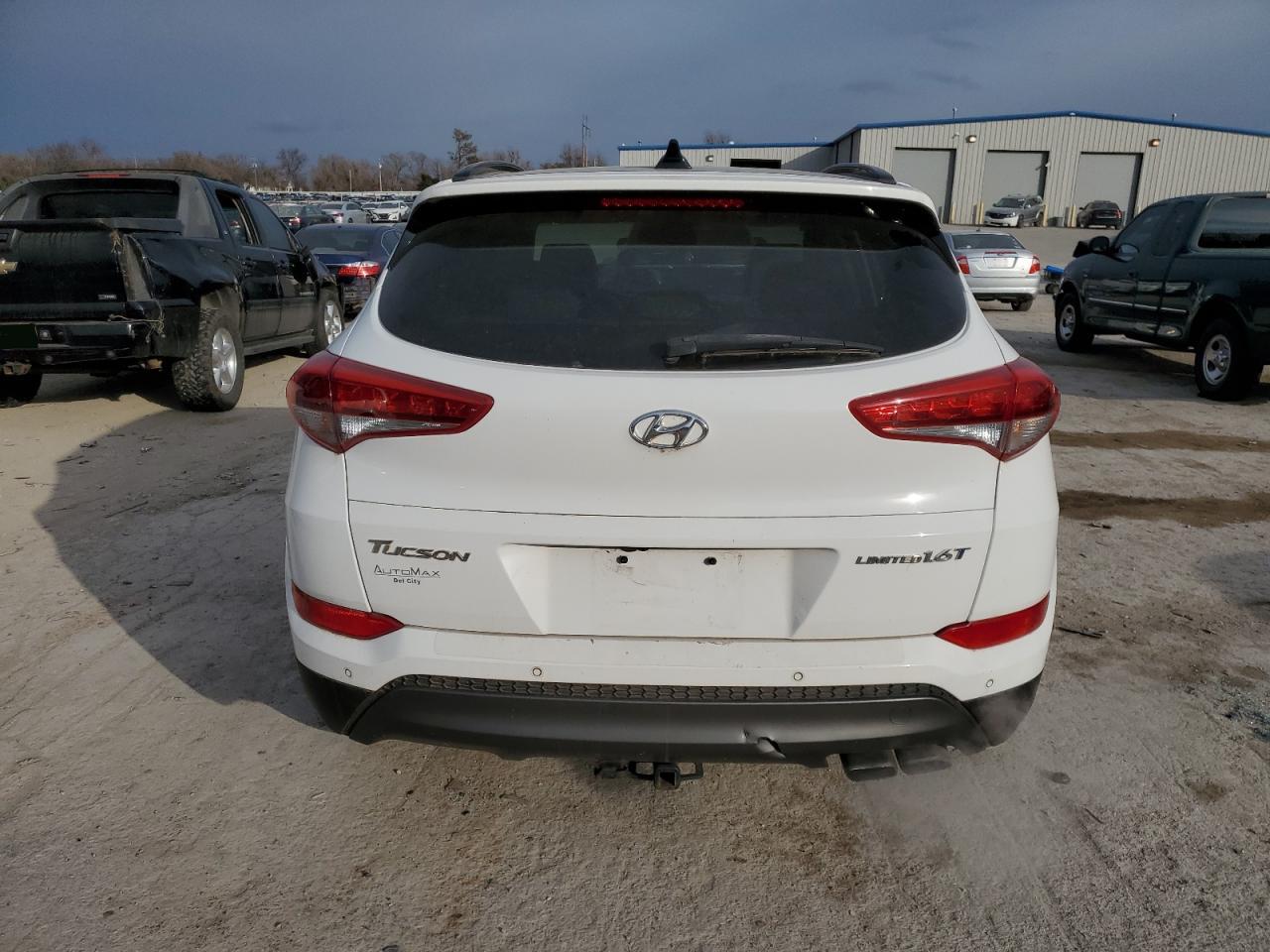 2016 Hyundai Tucson - Image 6