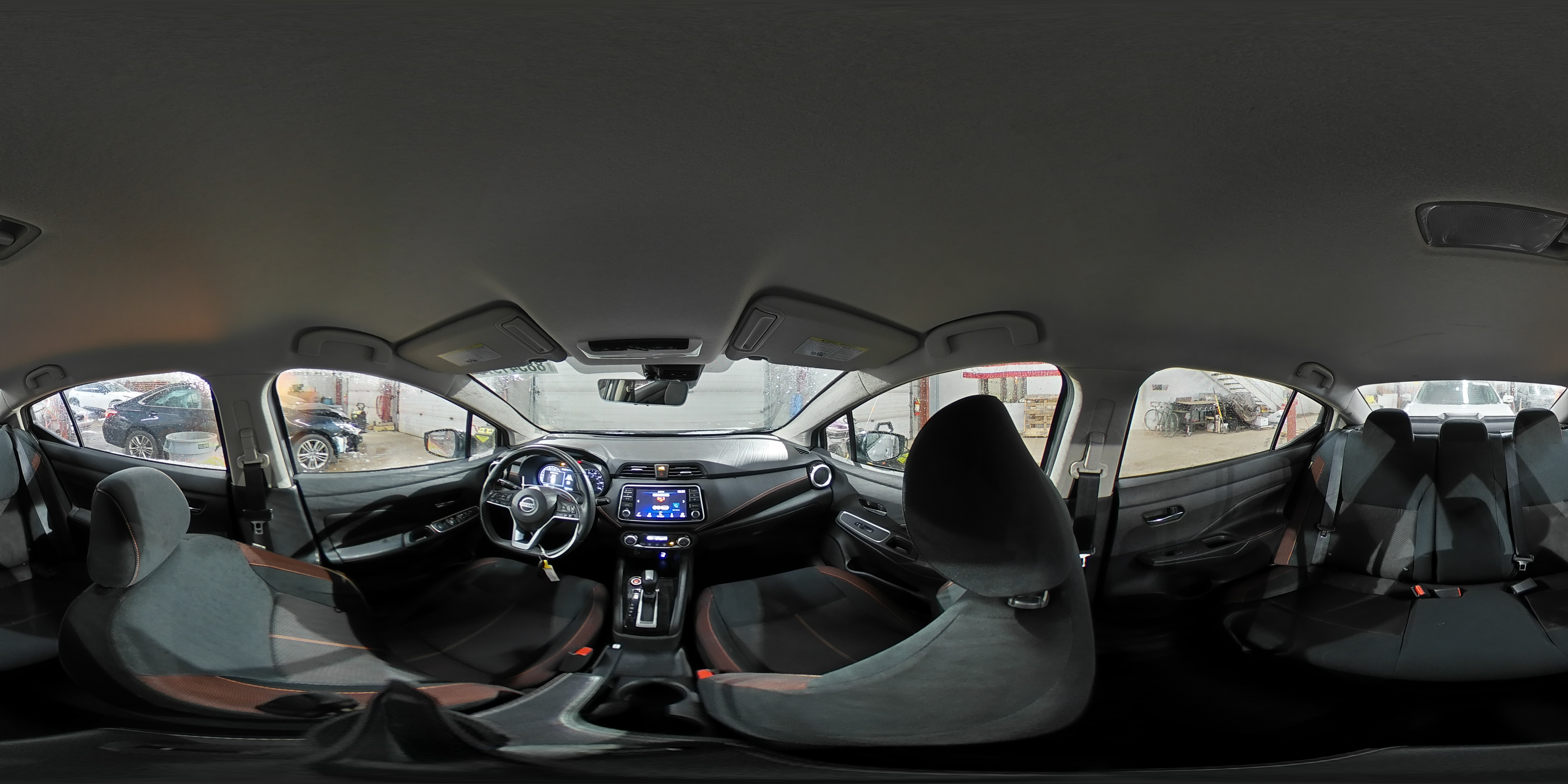 2020 Nissan Versa - Image 14