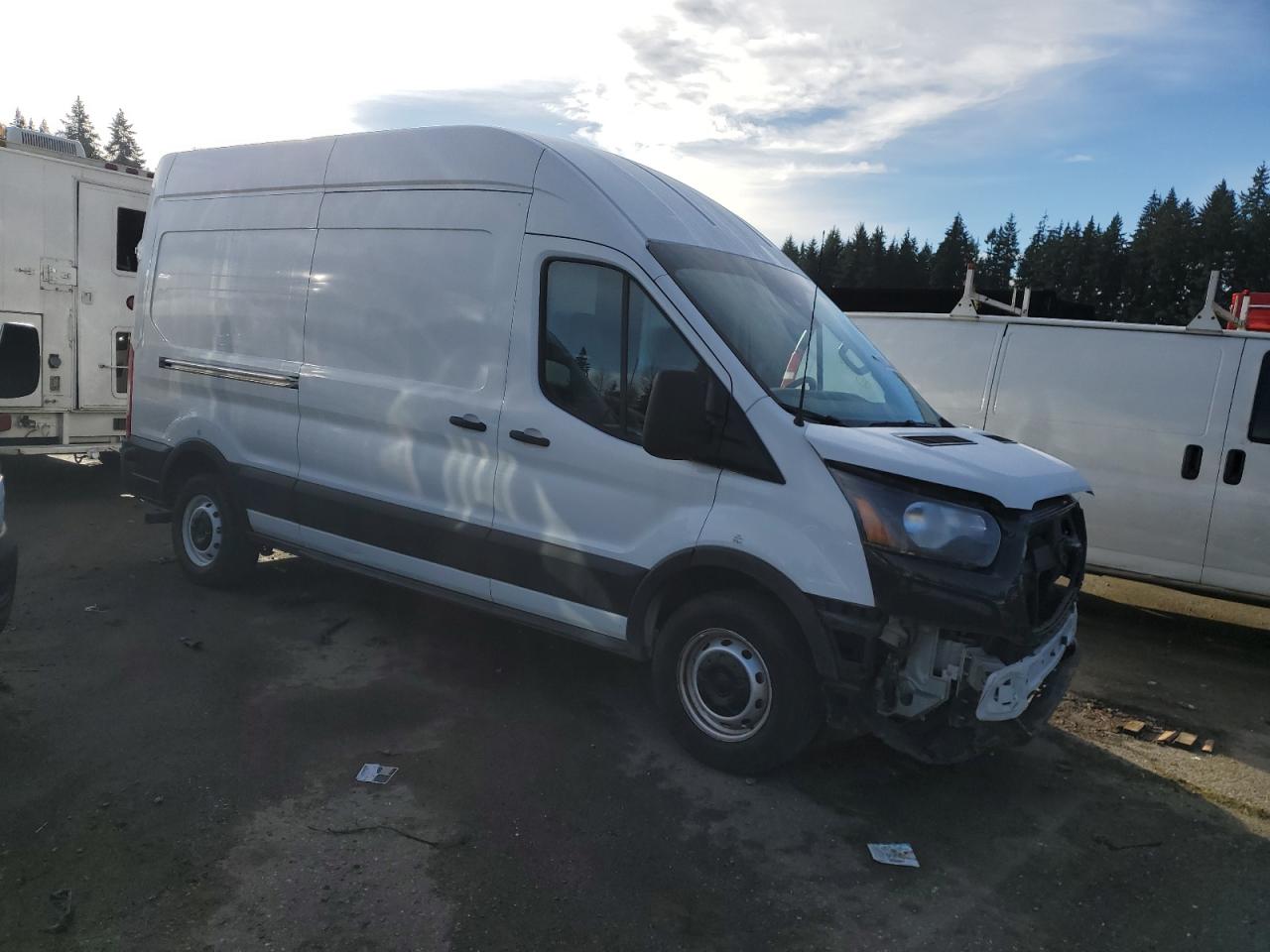 2022 Ford Transit - Image 4