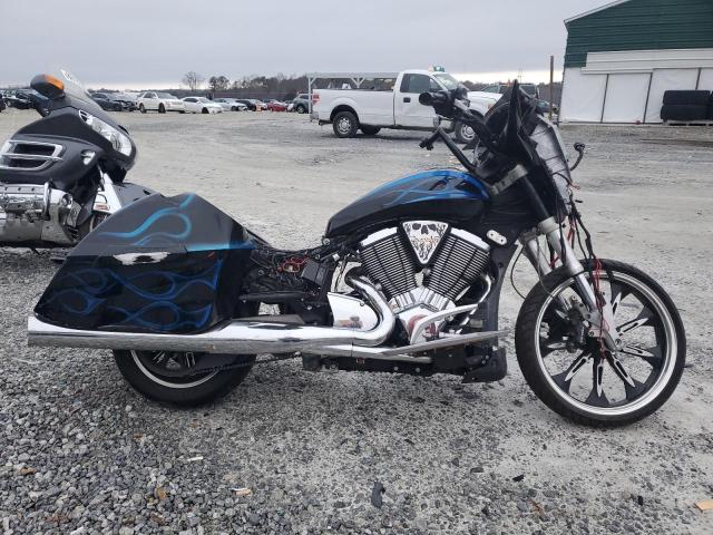 2010 Victory Motorcycles Cross Country 