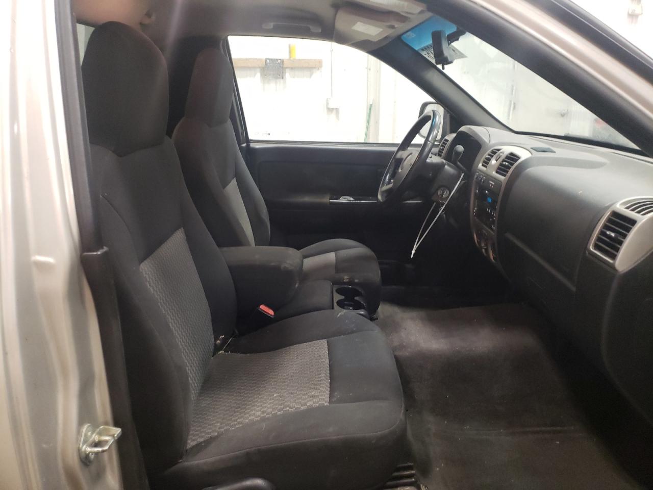 2008 Chevrolet Colorado - Image 10