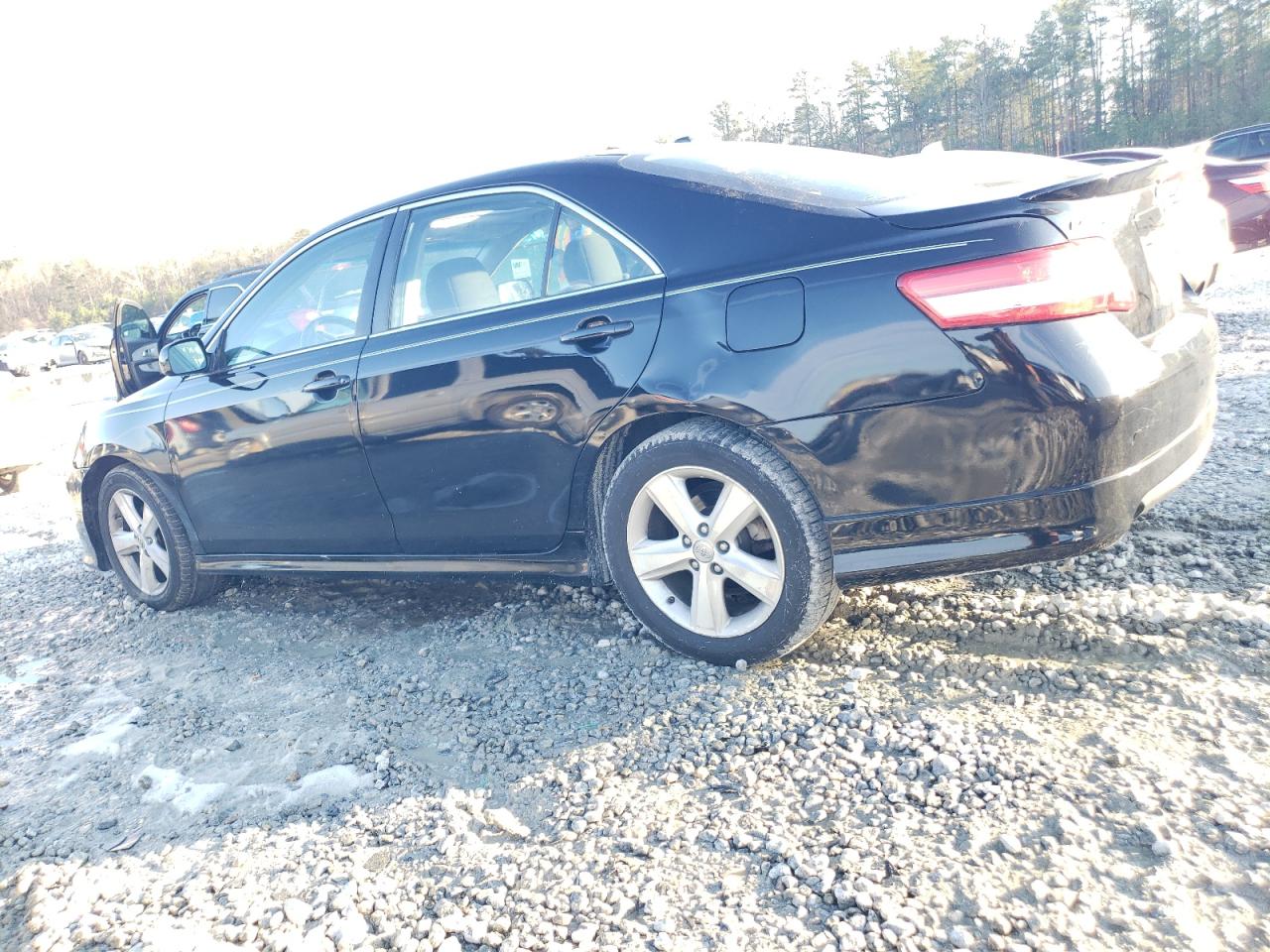 2011 Toyota Camry - Image 2