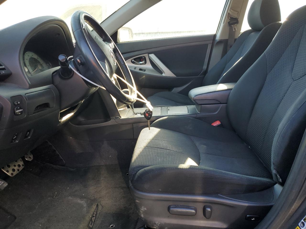 2011 Toyota Camry - Image 7