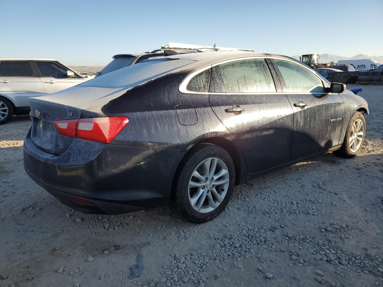 2017 Chevrolet Malibu - Image 3