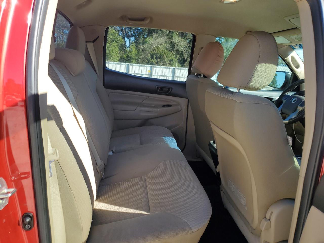 2013 Toyota Tacoma - Image 10