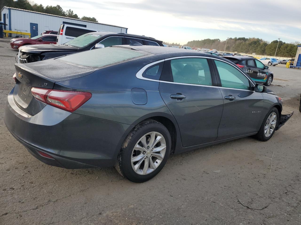2019 Chevrolet Malibu - Image 3