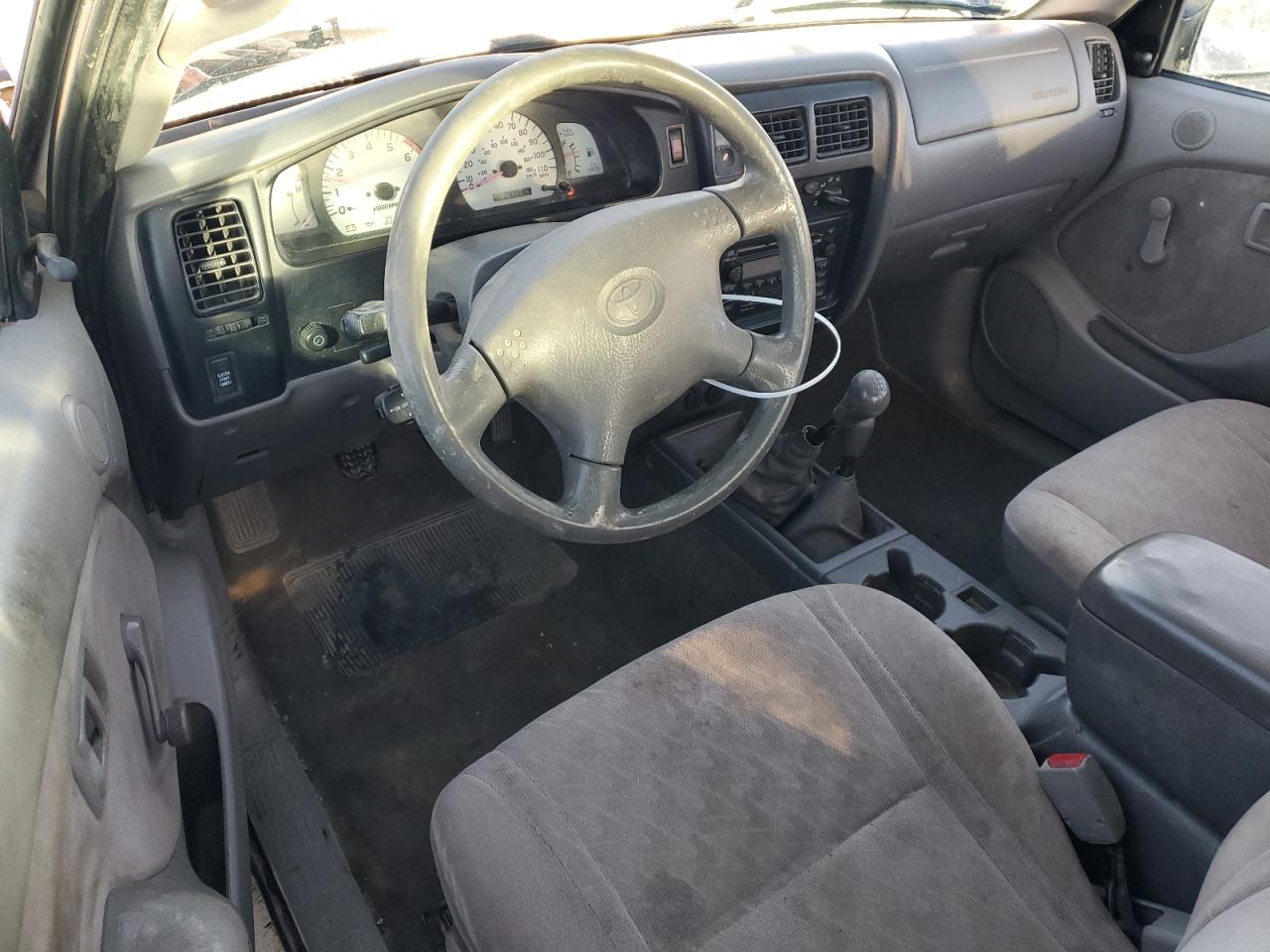 2002 Toyota Tacoma - Image 8