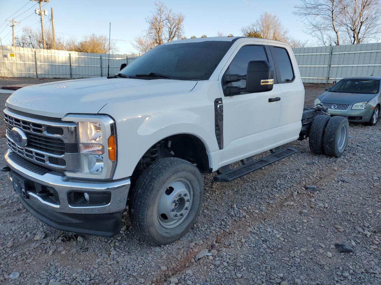 2023 FORD F350