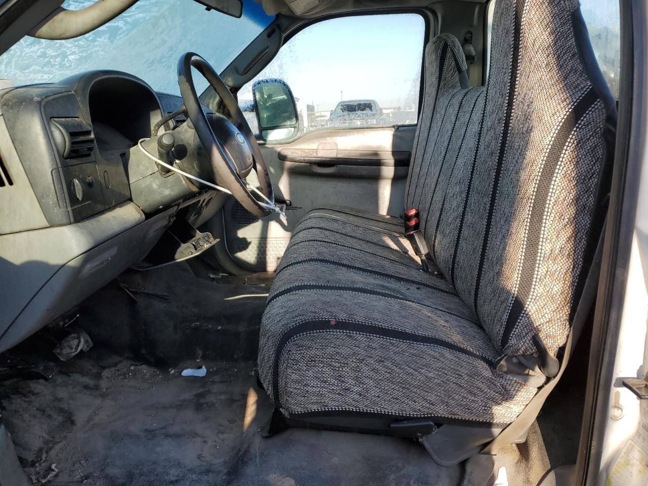 2006 Ford F350 - Image 7