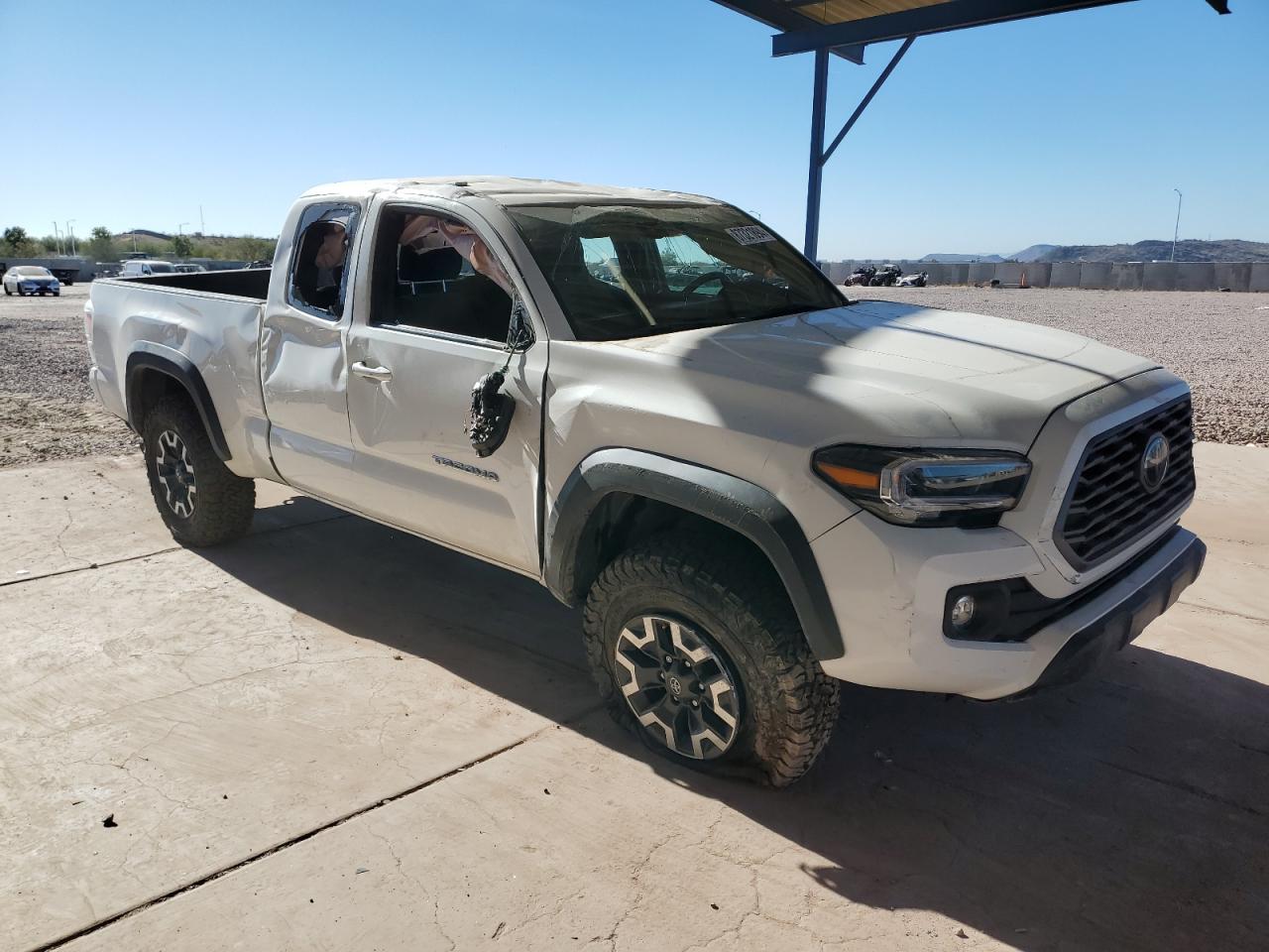 2021 Toyota Tacoma - Image 4
