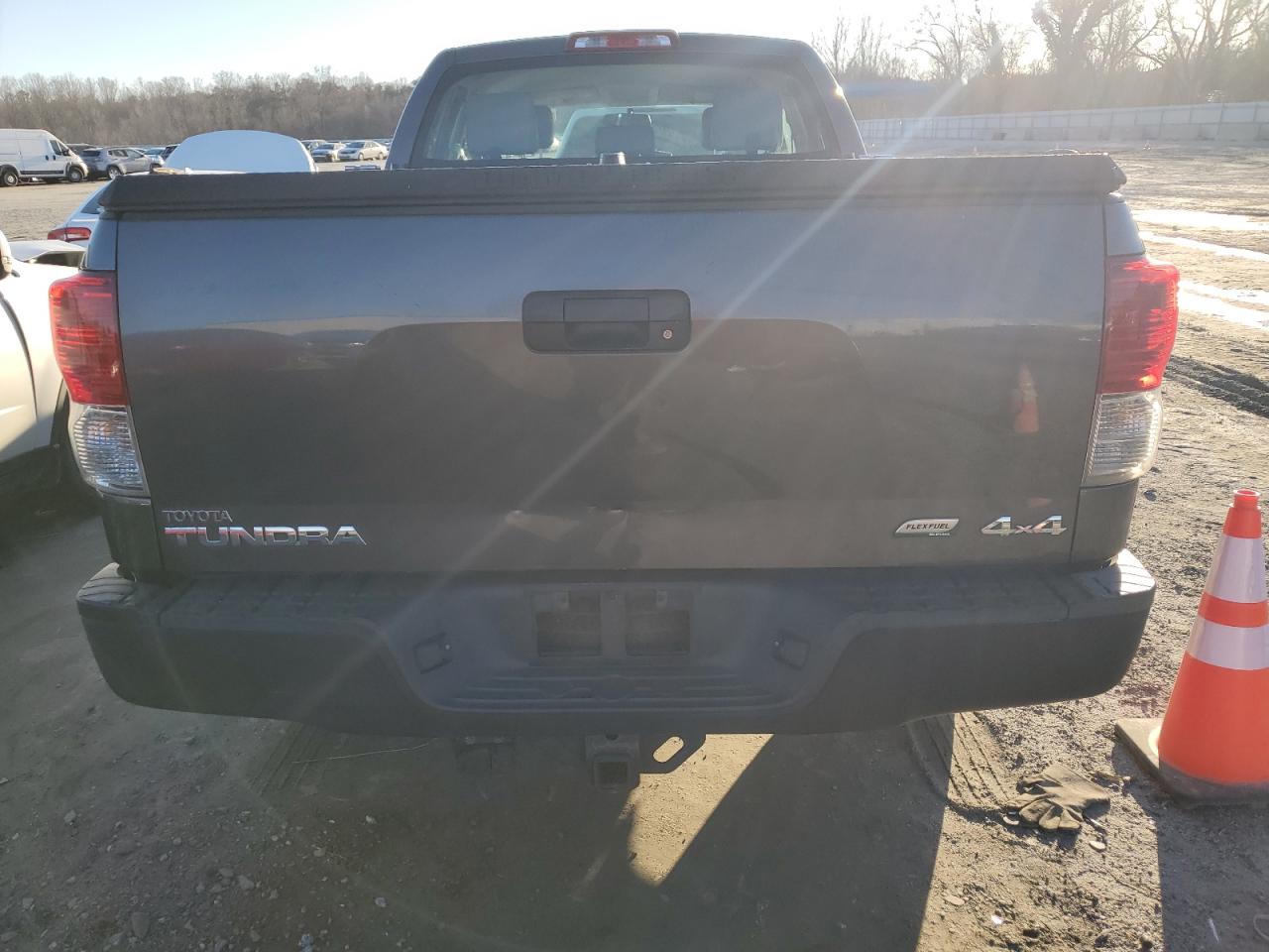 2012 Toyota Tundra - Image 6