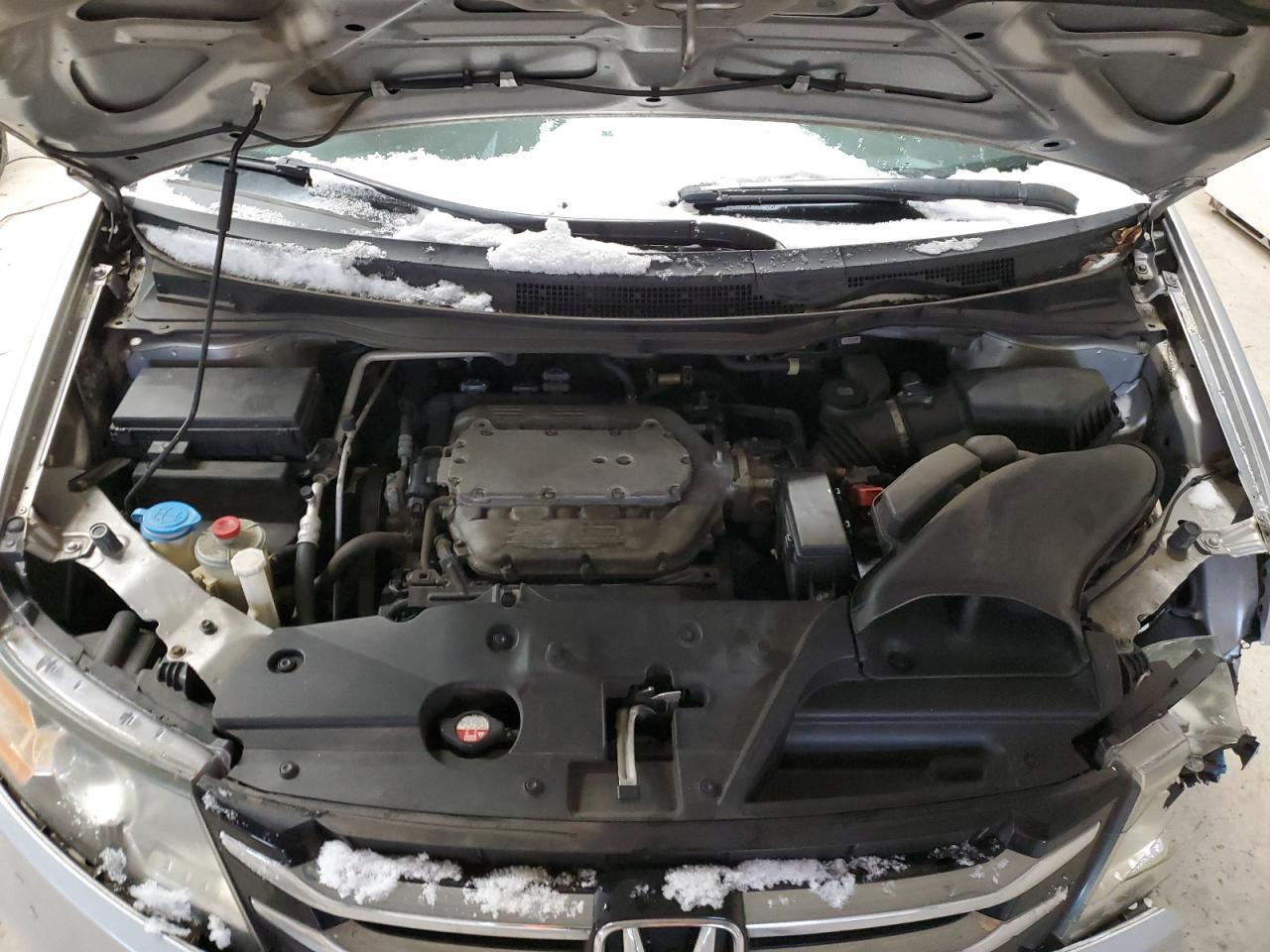 2014 Honda Odyssey - Image 13