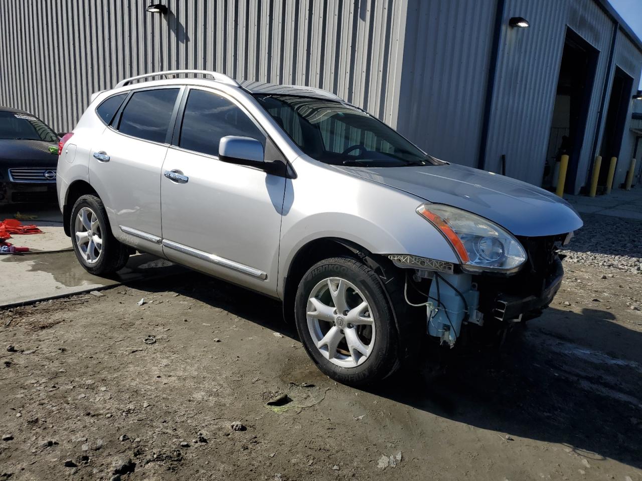 2011 Nissan Rogue - Image 4