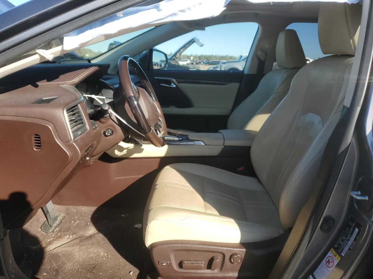 2019 Lexus RX - Image 7