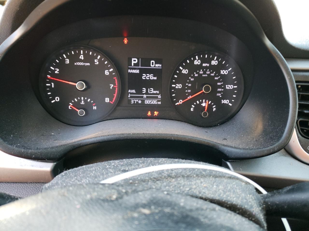 2019 Kia Rio - Image 9