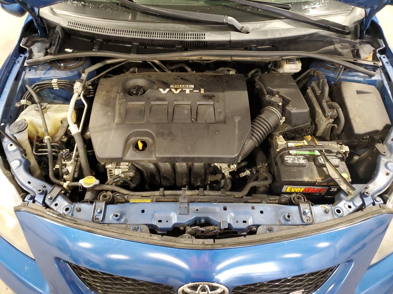 2010 Toyota Corolla - Image 12