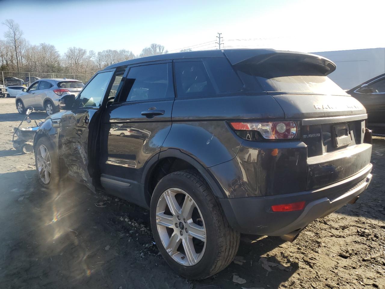 2013 Land Rover Range Rover - Image 2