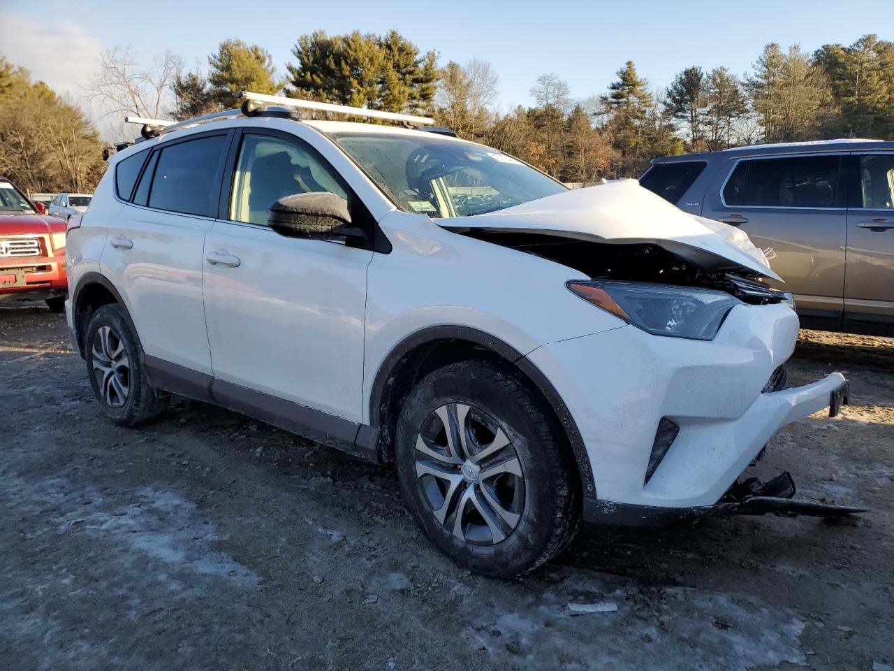 2018 Toyota RAV 4 - Image 4