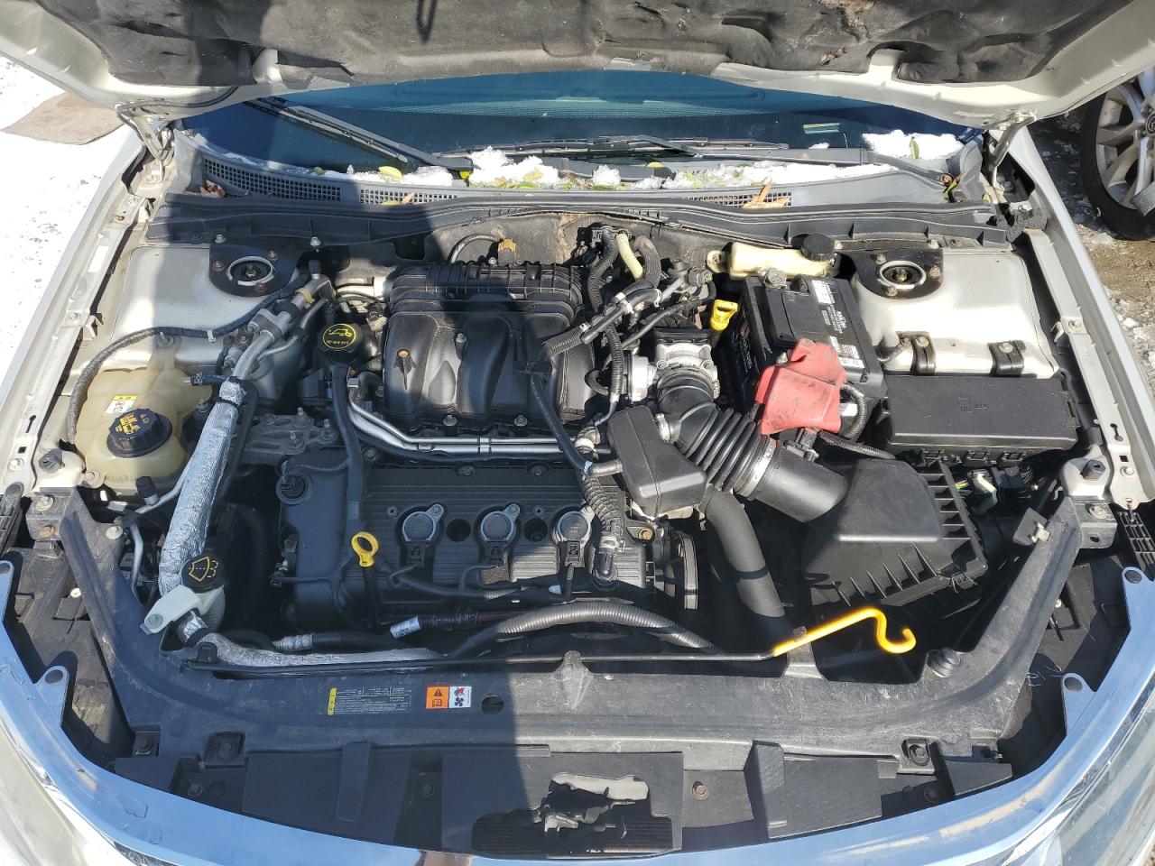 2010 Ford Fusion - Image 12