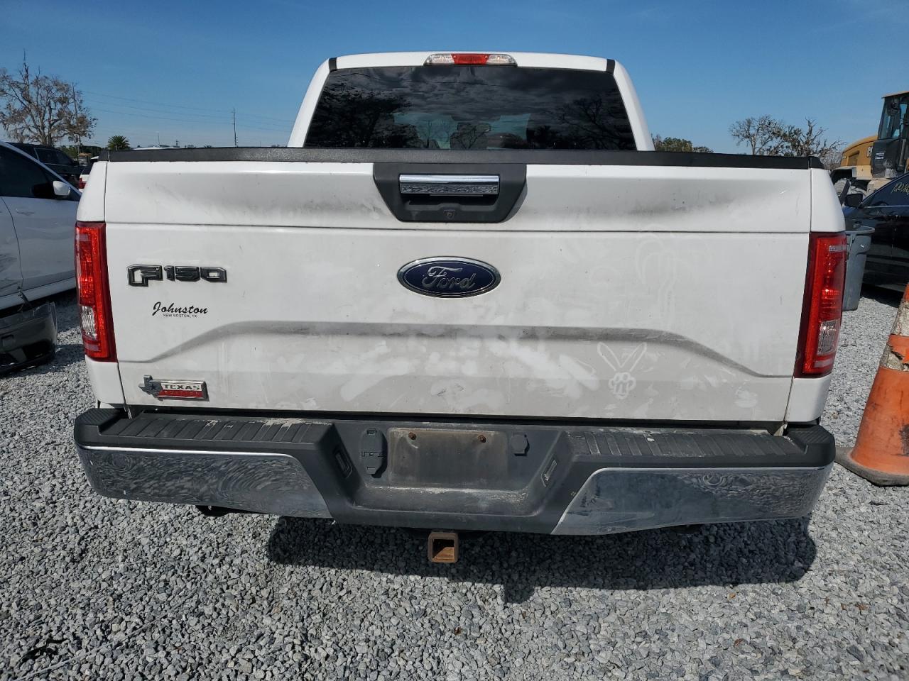 2015 Ford F-150 - Image 6