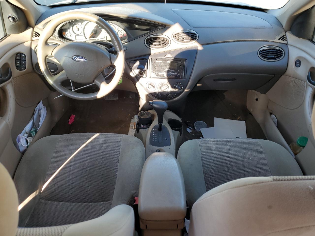 2003 Ford Focus - Image 8