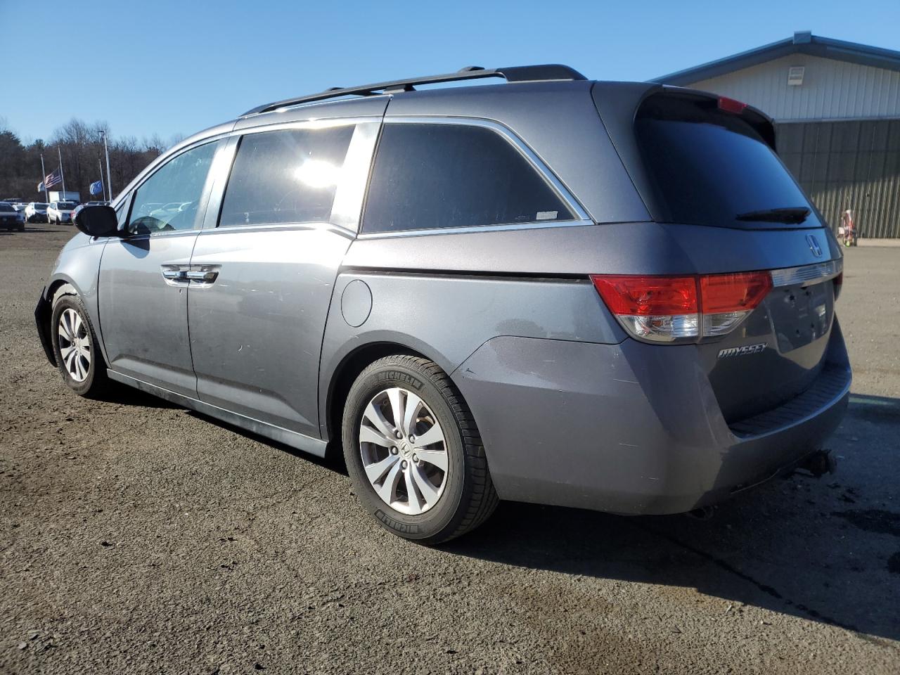 2014 Honda Odyssey - Image 2