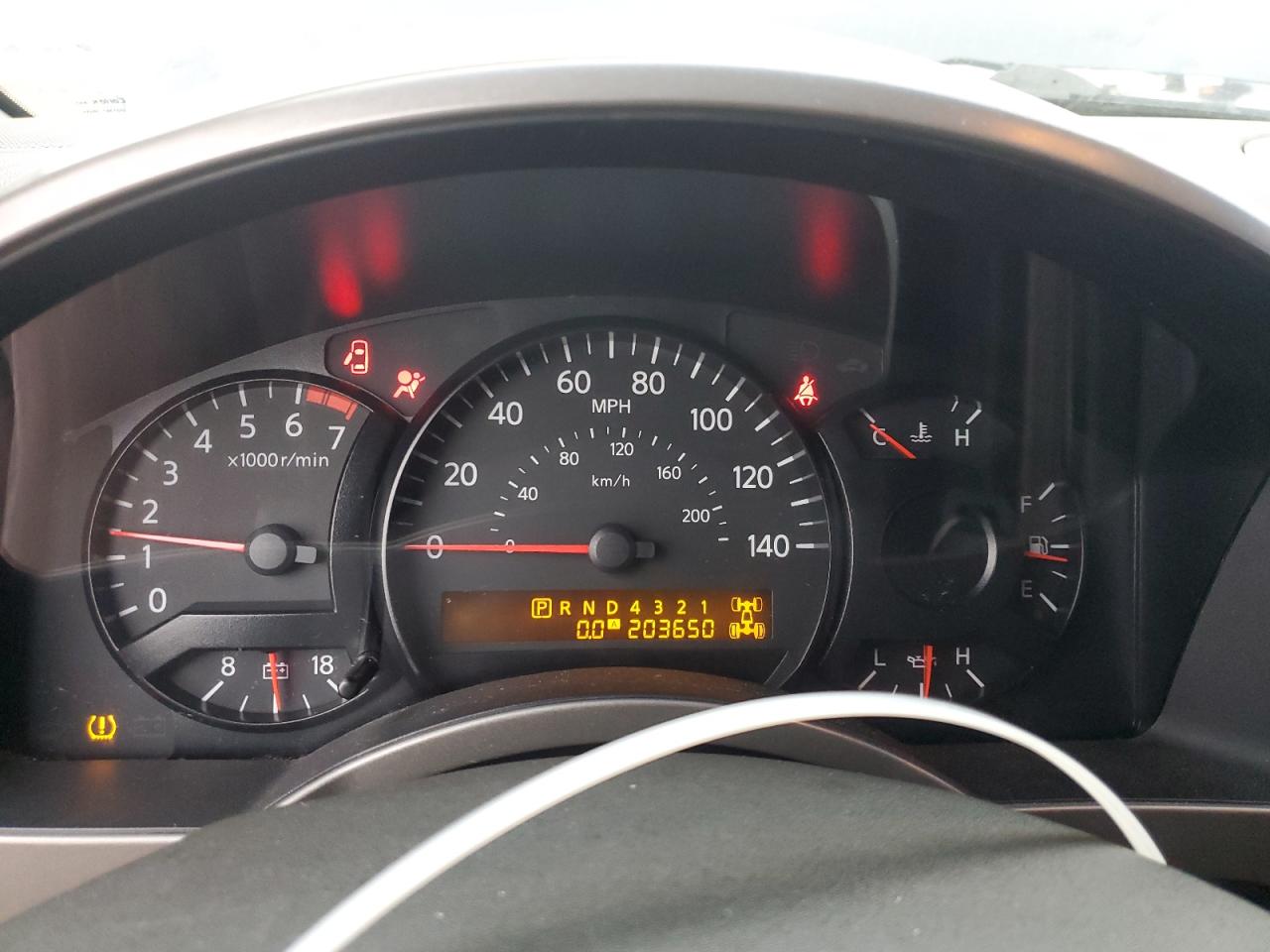 2006 Nissan Armada - Image 9
