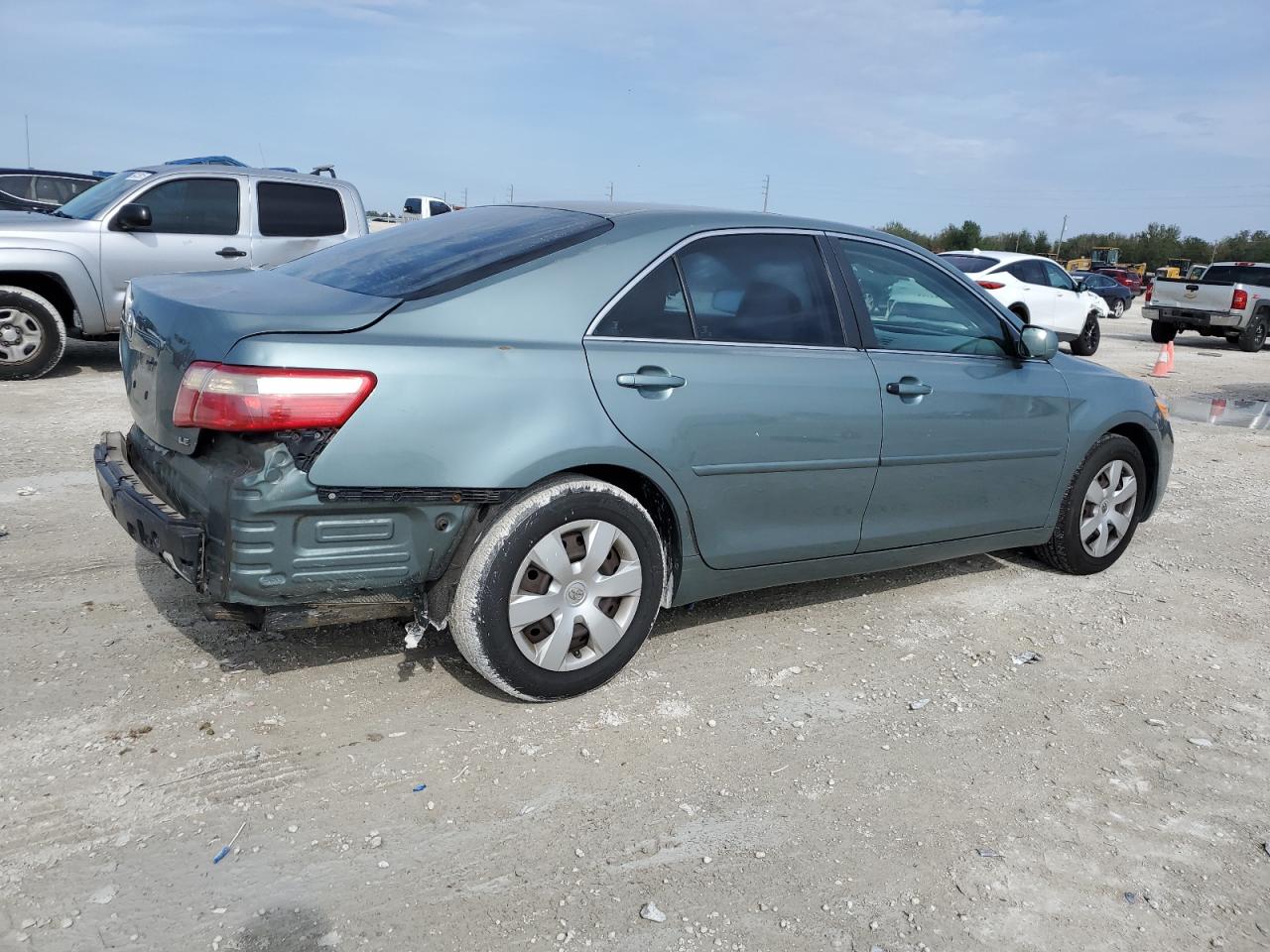 2007 Toyota Camry - Image 3