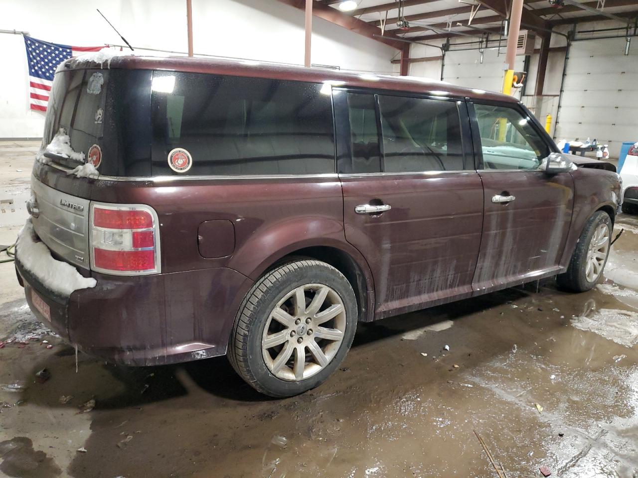 2010 Ford Flex - Image 3