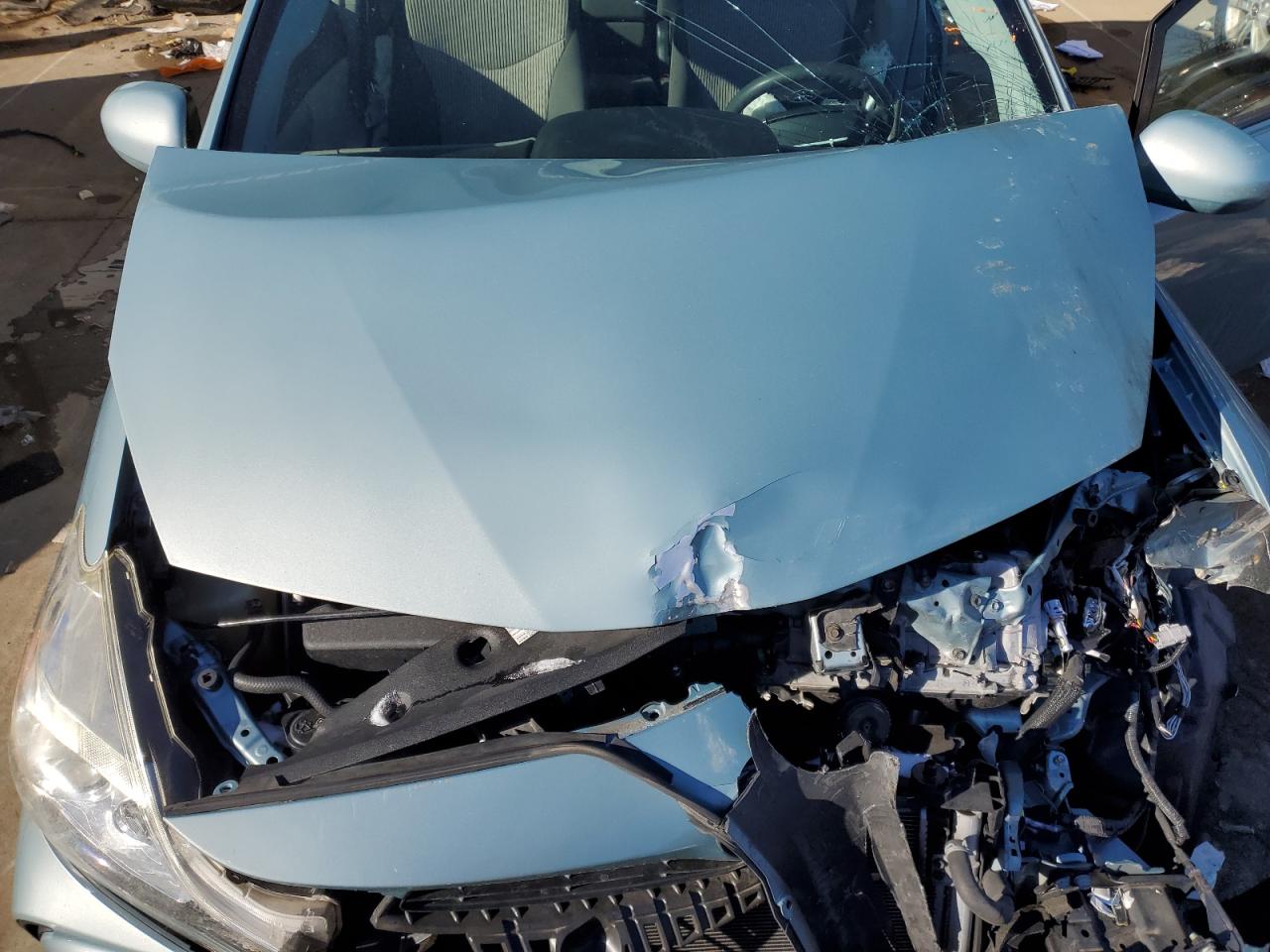 2017 Toyota Prius - Image 12