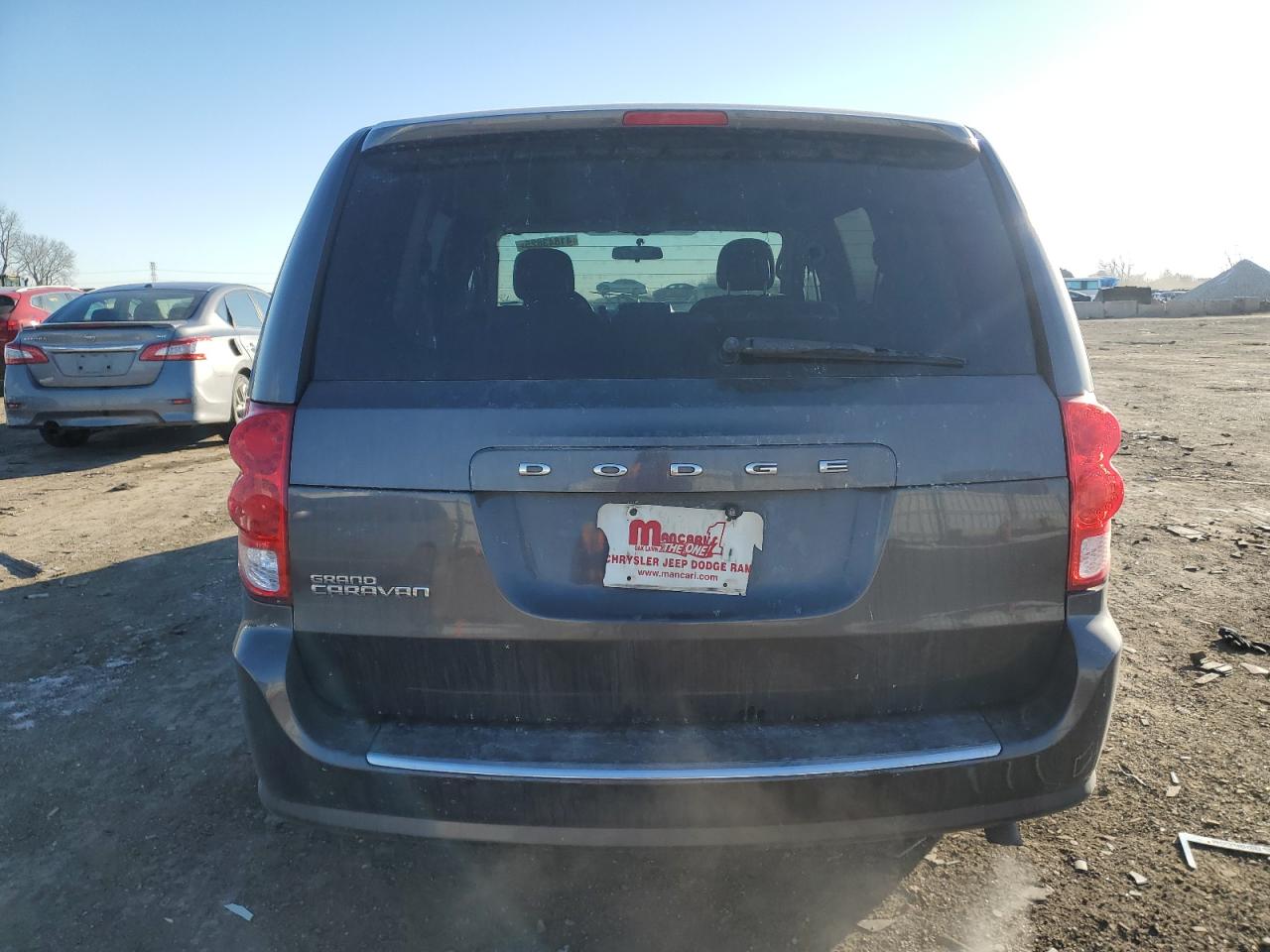 2015 Dodge Caravan - Image 6