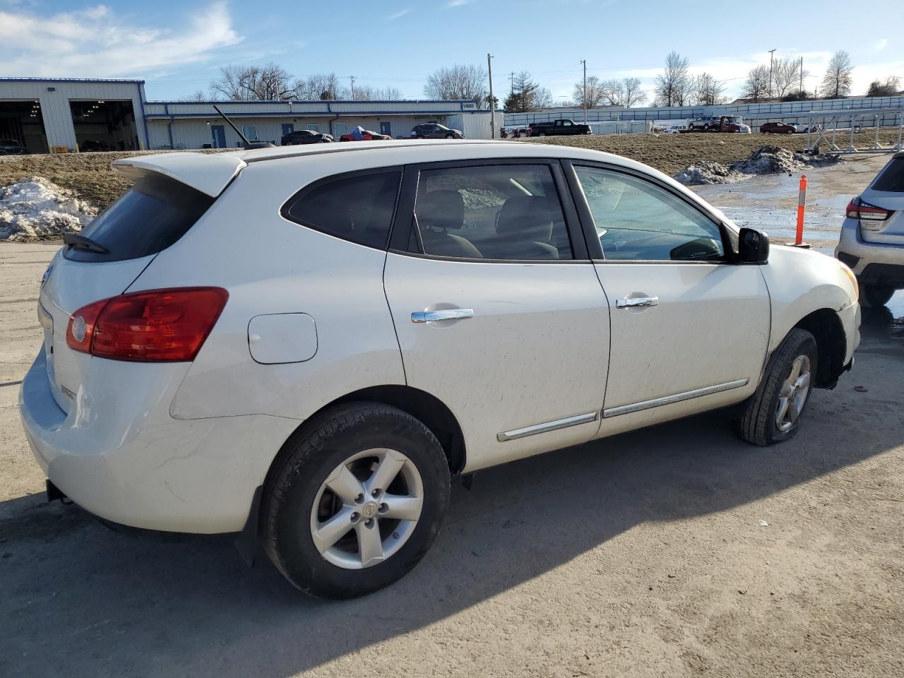 2012 Nissan Rogue - Image 3