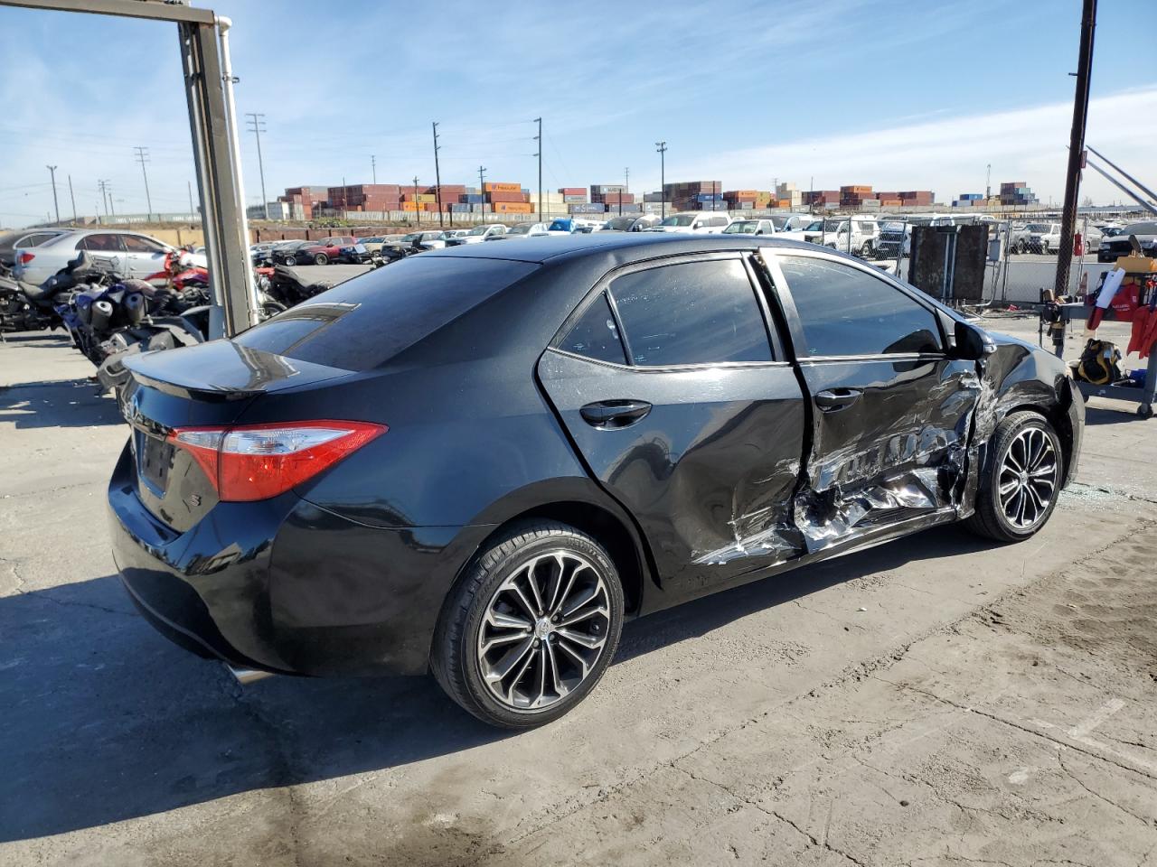 2015 Toyota Corolla - Image 3