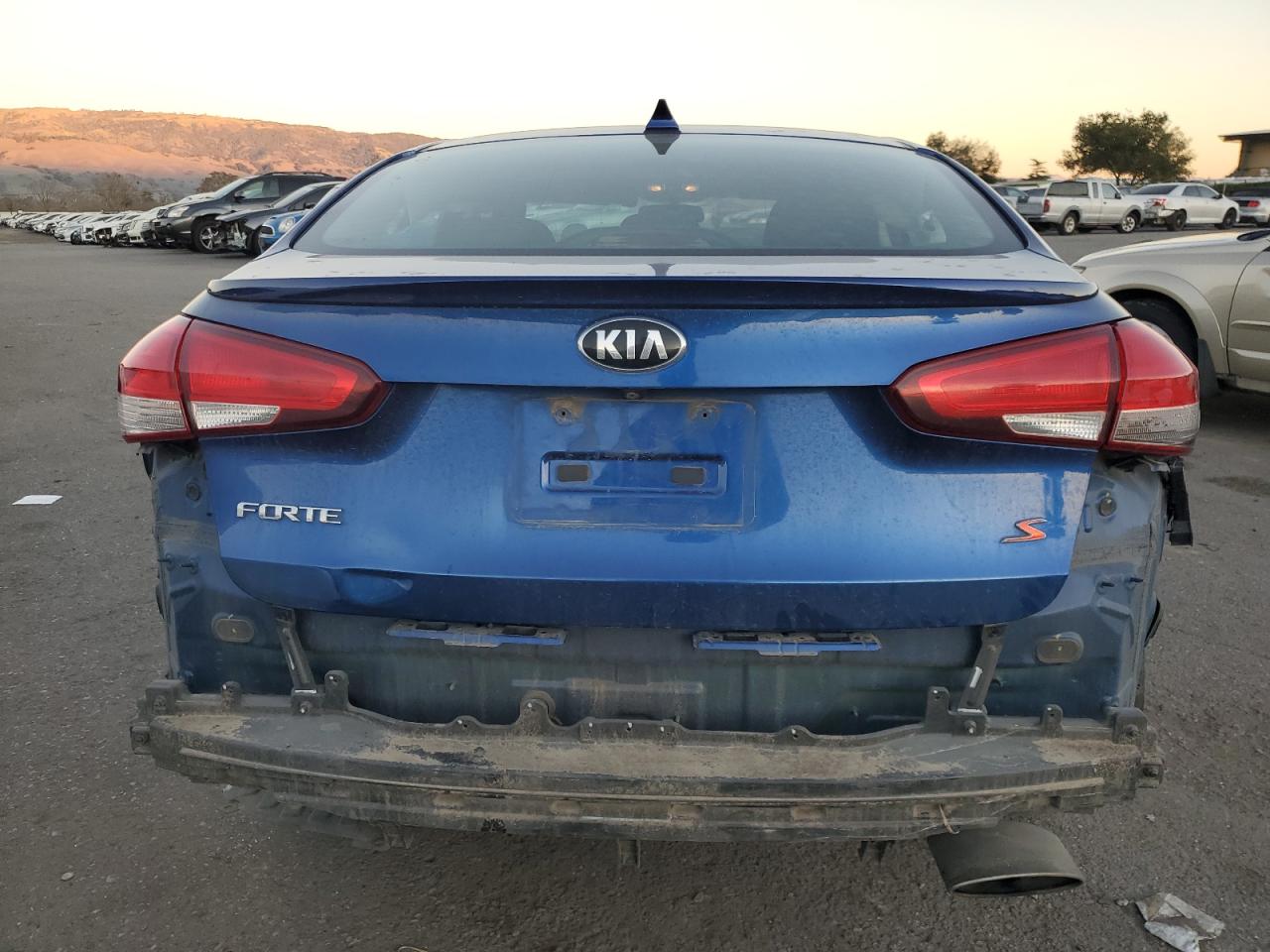 2018 Kia Forte - Image 6
