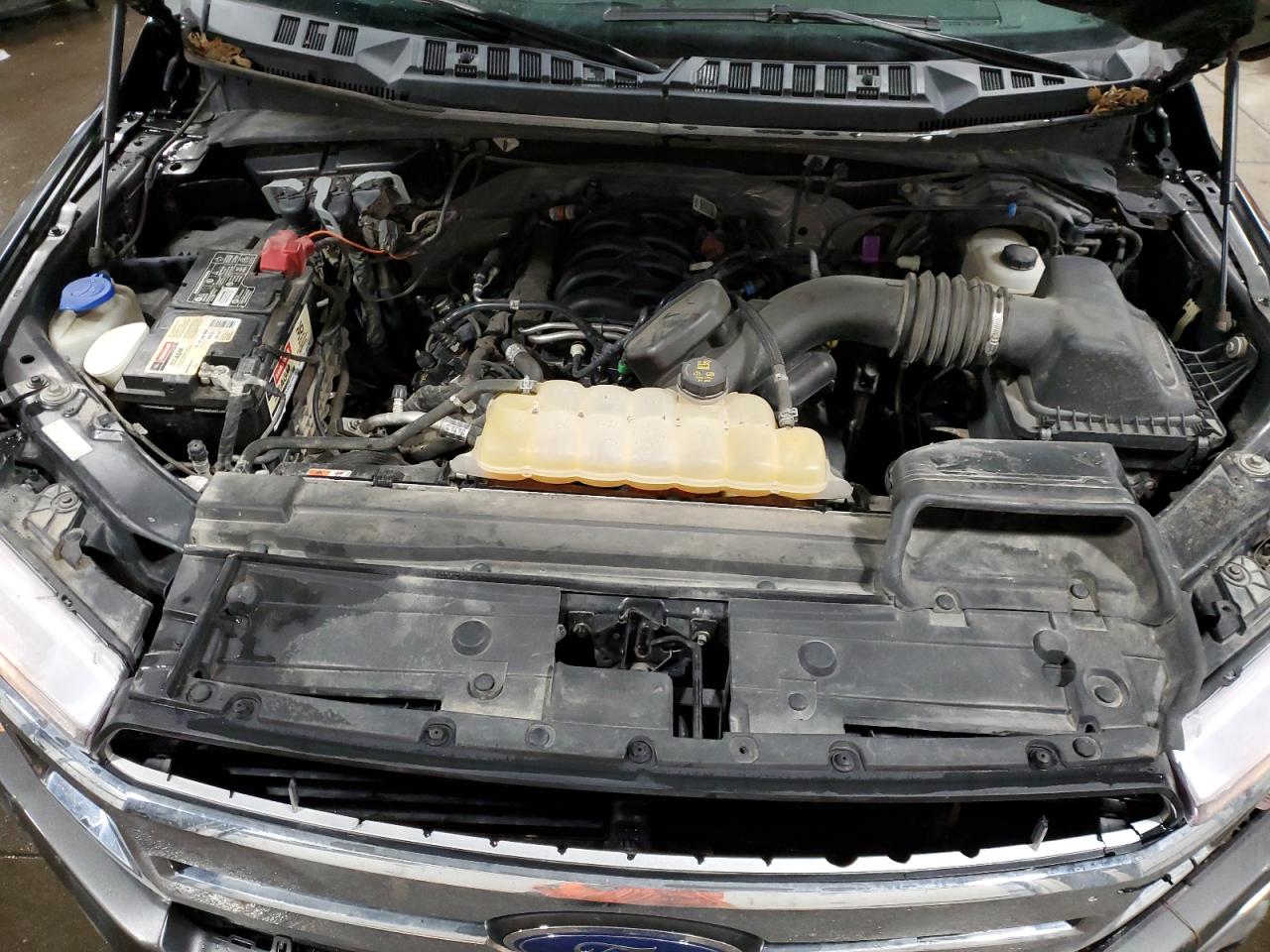 2019 Ford F-150 - Image 12