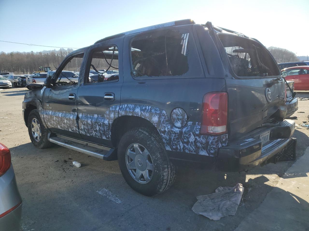 2006 Cadillac Escalade - Image 2