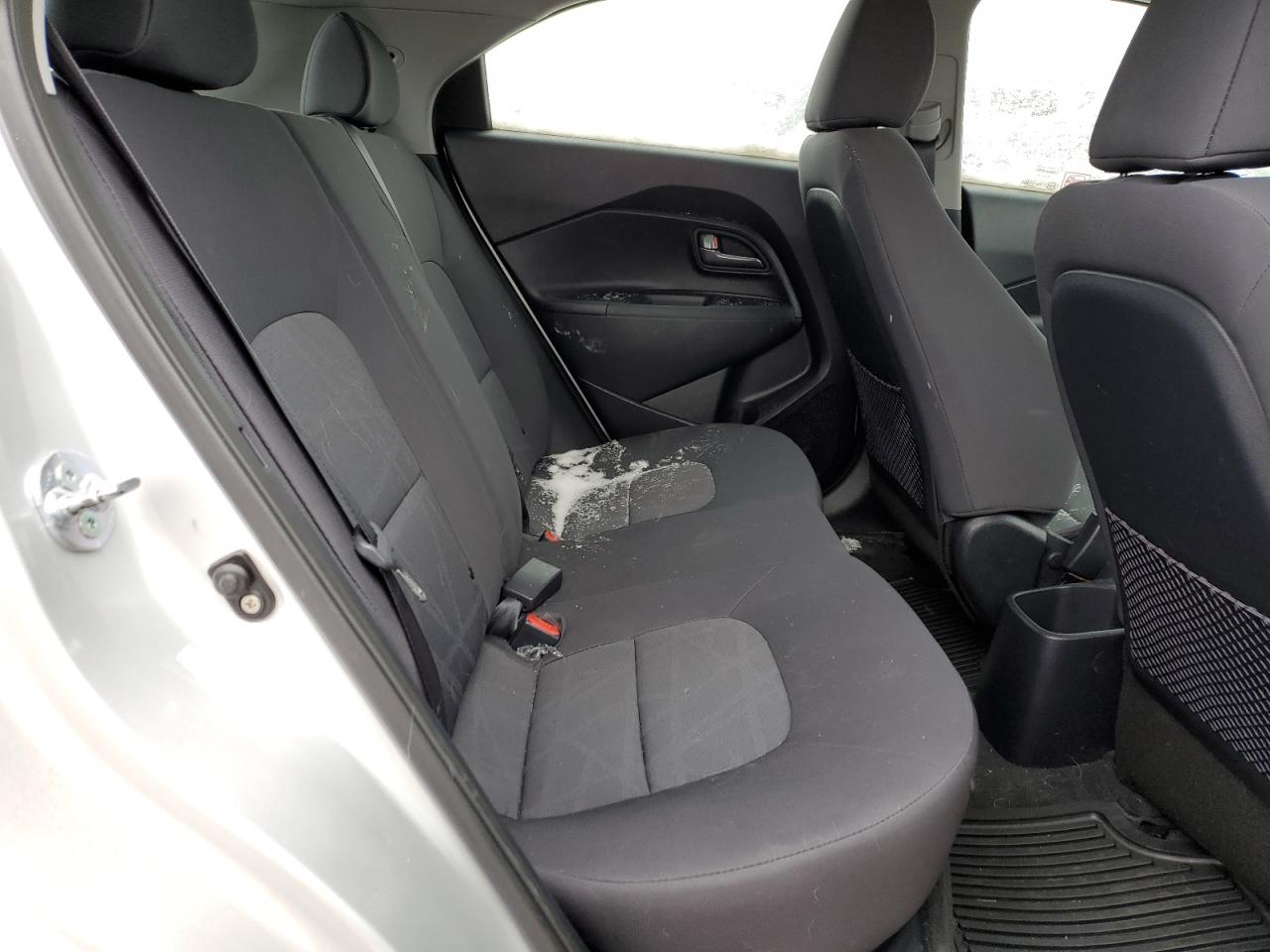 2012 Kia Rio - Image 10