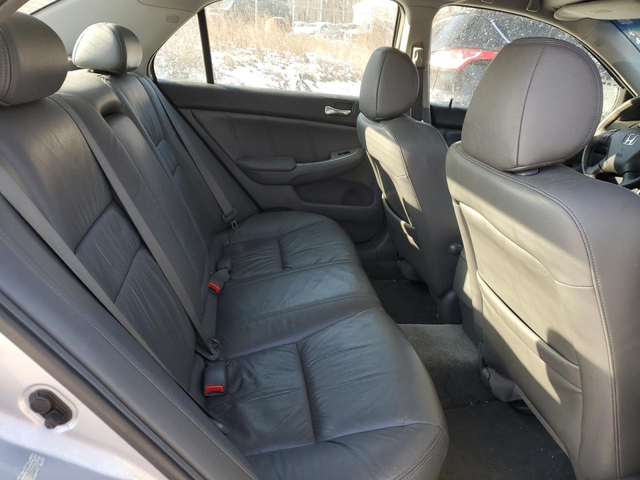 2007 Honda Accord - Image 10