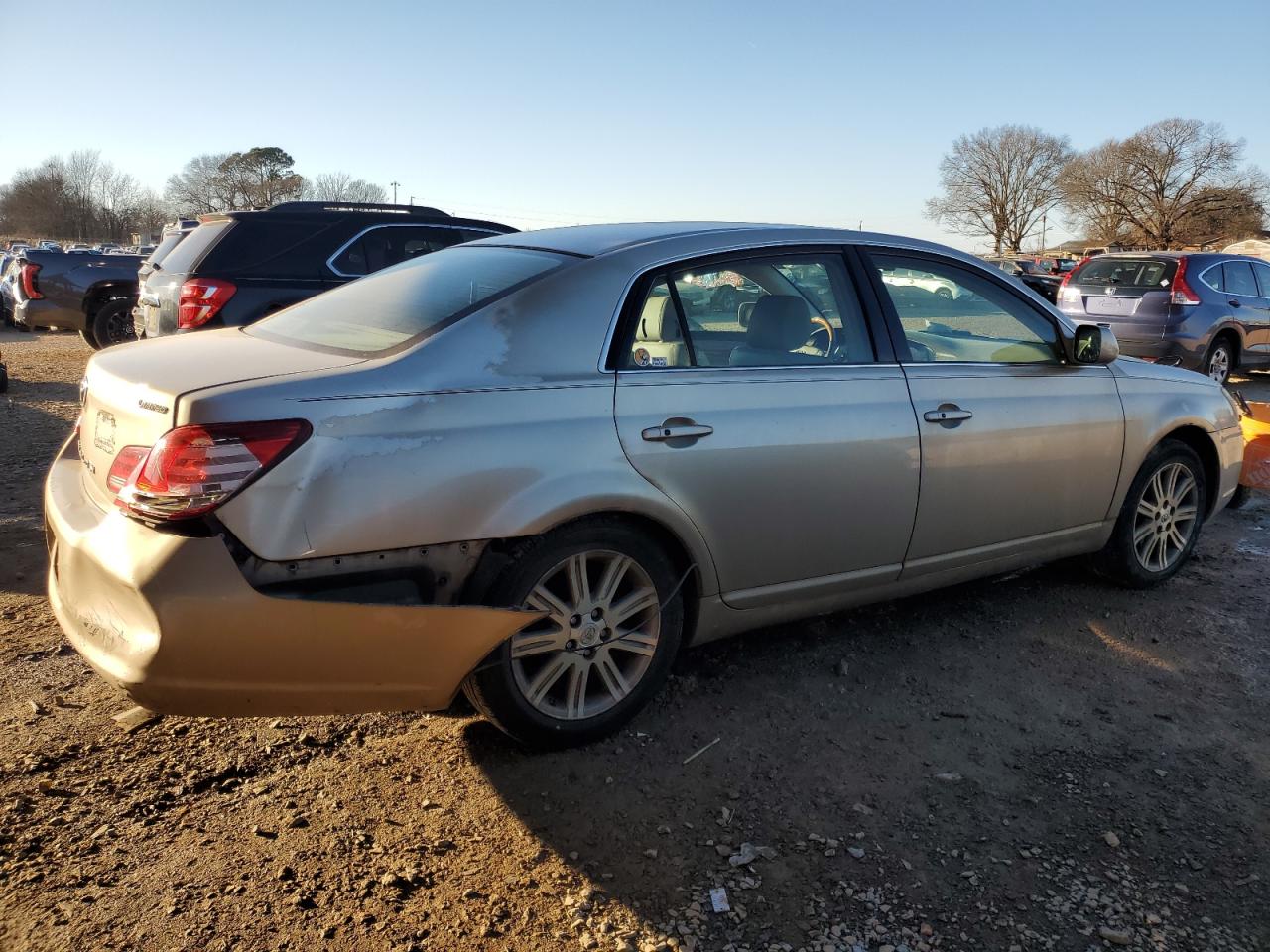 2007 Toyota Avalon - Image 3