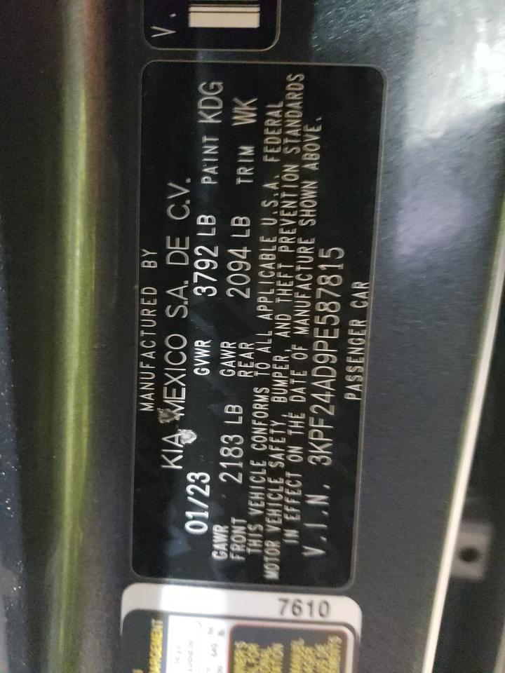 2023 Kia Forte - Image 12