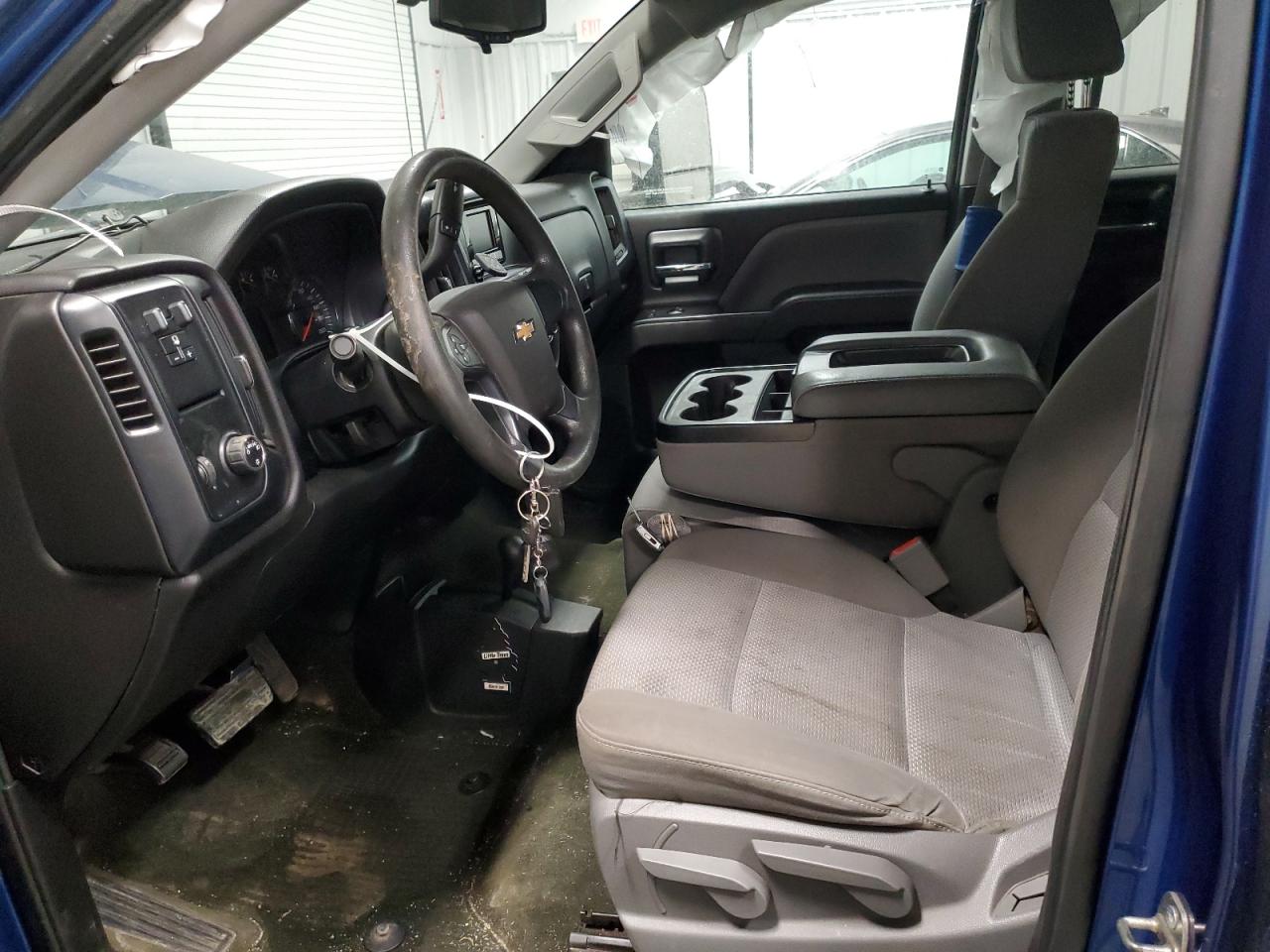 2015 Chevrolet Silverado - Image 7