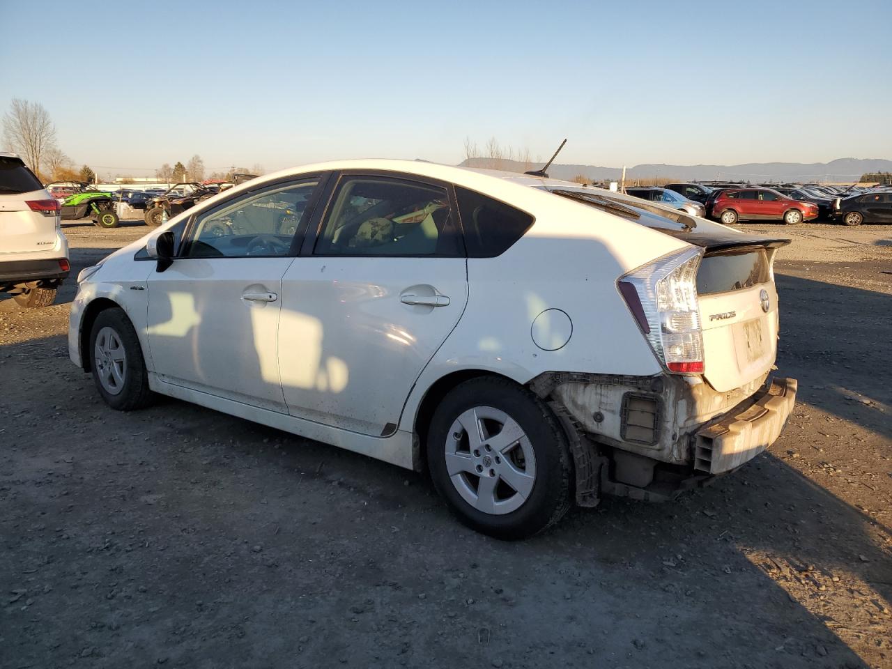 2010 Toyota Prius - Image 2
