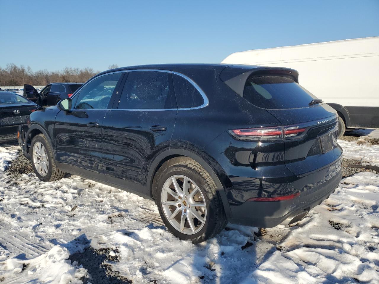 2019 Porsche Cayenne - Image 2