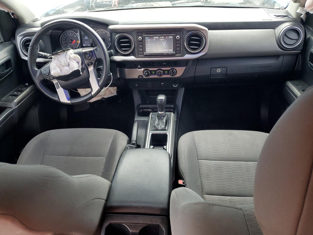 2017 Toyota Tacoma - Image 8