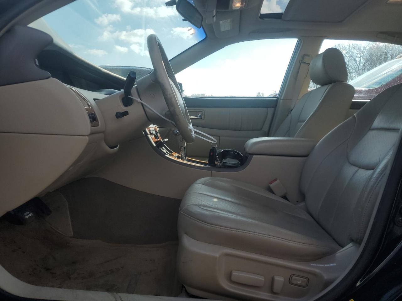 2004 Toyota Avalon - Image 7