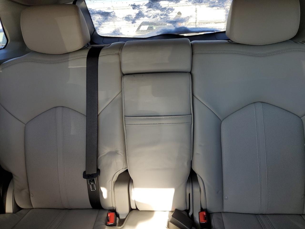 2016 Cadillac SRX - Image 10