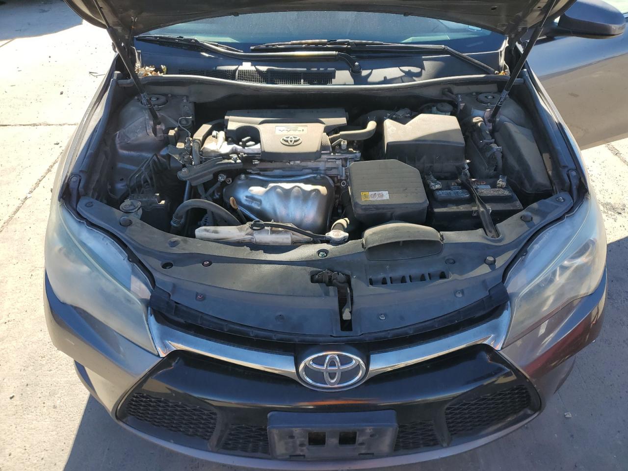 2017 Toyota Camry - Image 11